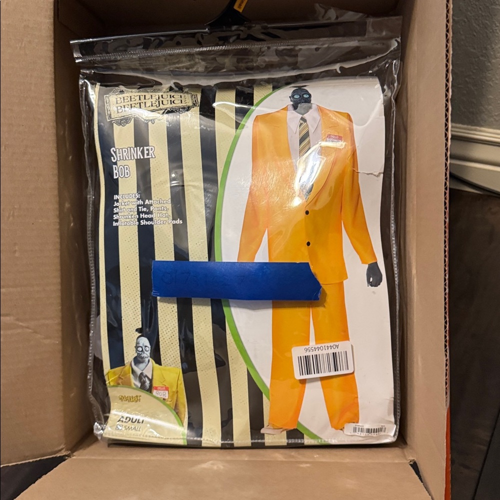 Spirit Kids Yellow Costume Suit with Tie - Picture 7 of 7